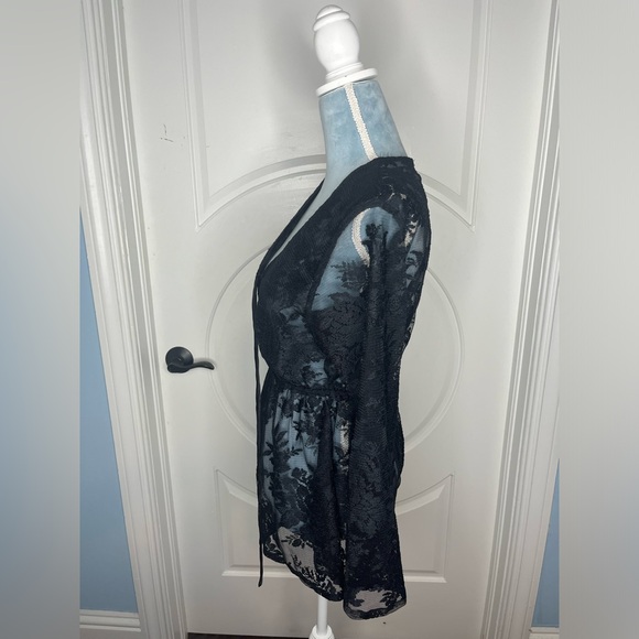 Rat & Boa Lace Romper - Picture 4 of 6